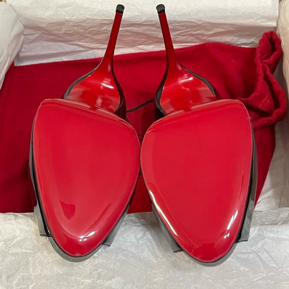 Christian Louboutin New Very Prive peep toe platform pump EU37 Mirror gloss pat. - Picture 10 of 12
